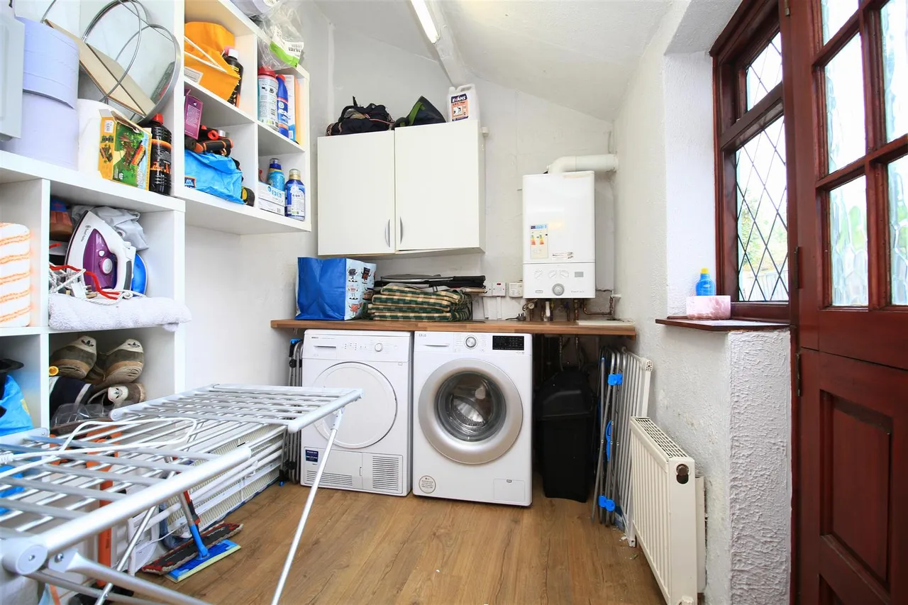 Belgrave Road, Manchester, photo 10