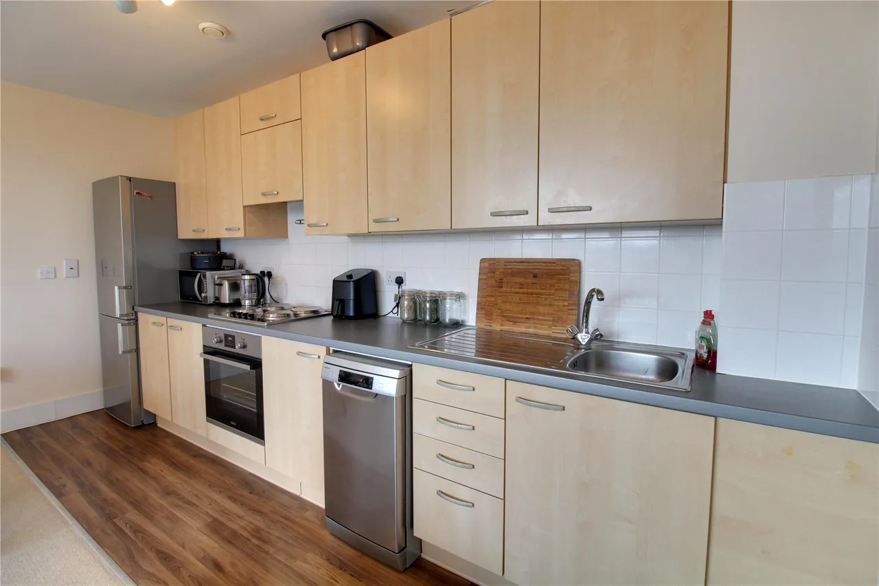 Alencon Link, Basingstoke, RG21, photo 4