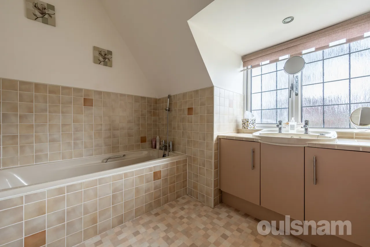 Bunbury Road, Bournville Village Trust, Northfield, Birmingham, B31 2DJ, photo 17
