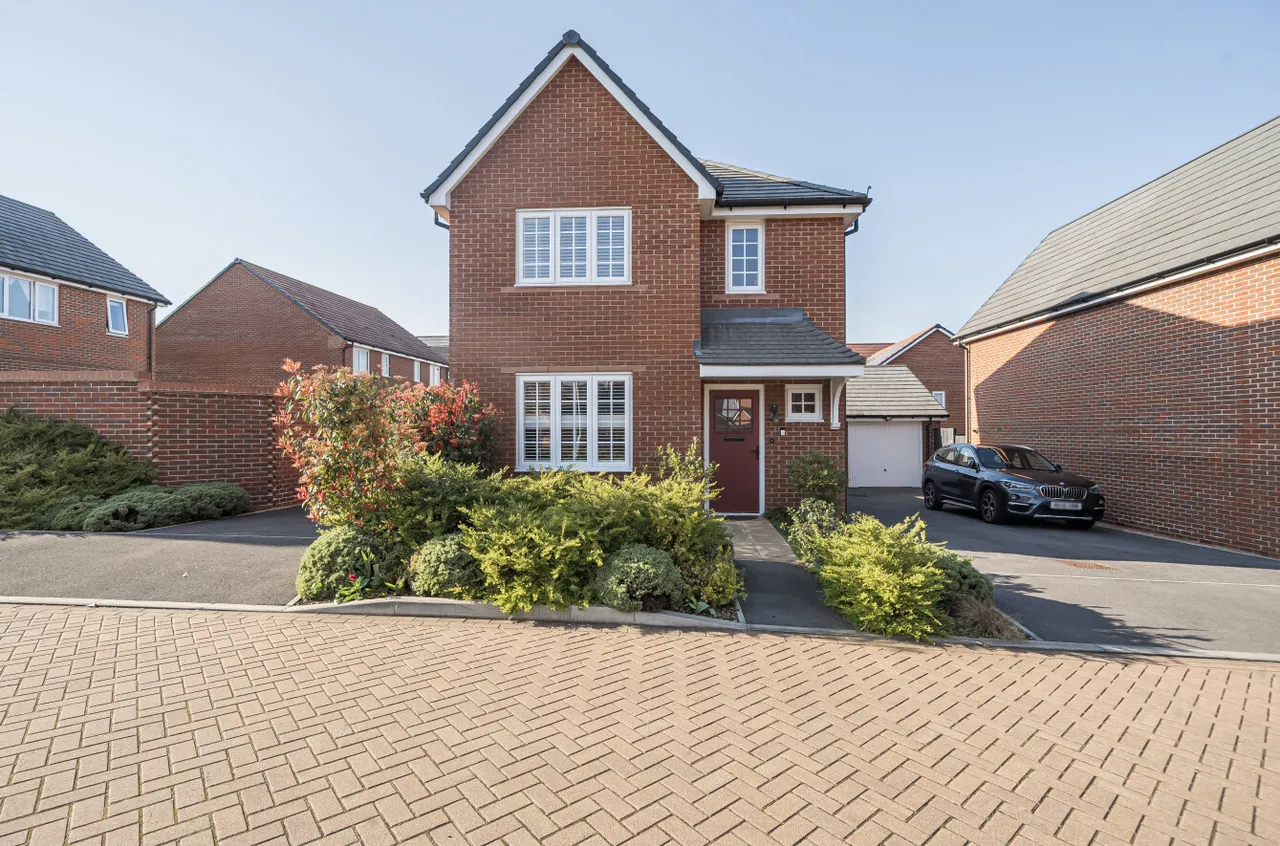 Sonning Place, Binfield, Bracknell, Berkshire, RG42 4LZ, photo 12