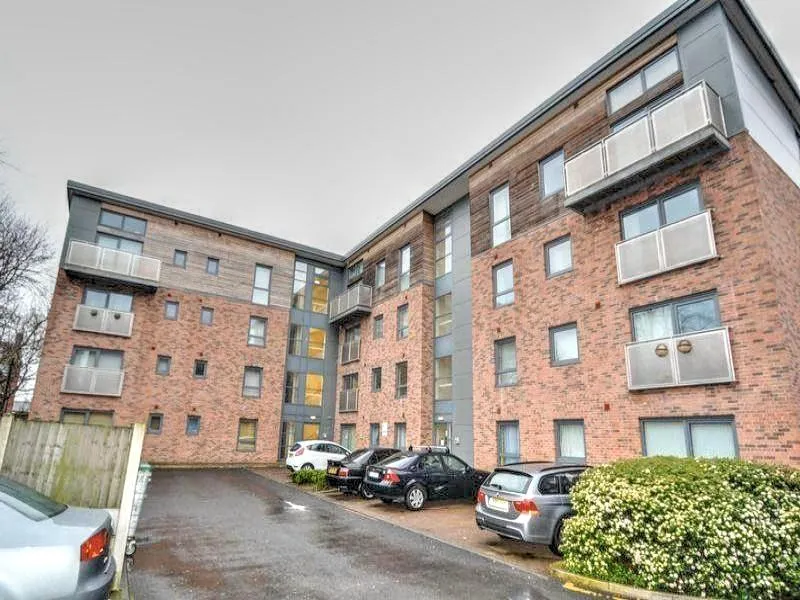 1 bed flat for sale, Eccles Fold, Manchester, M30