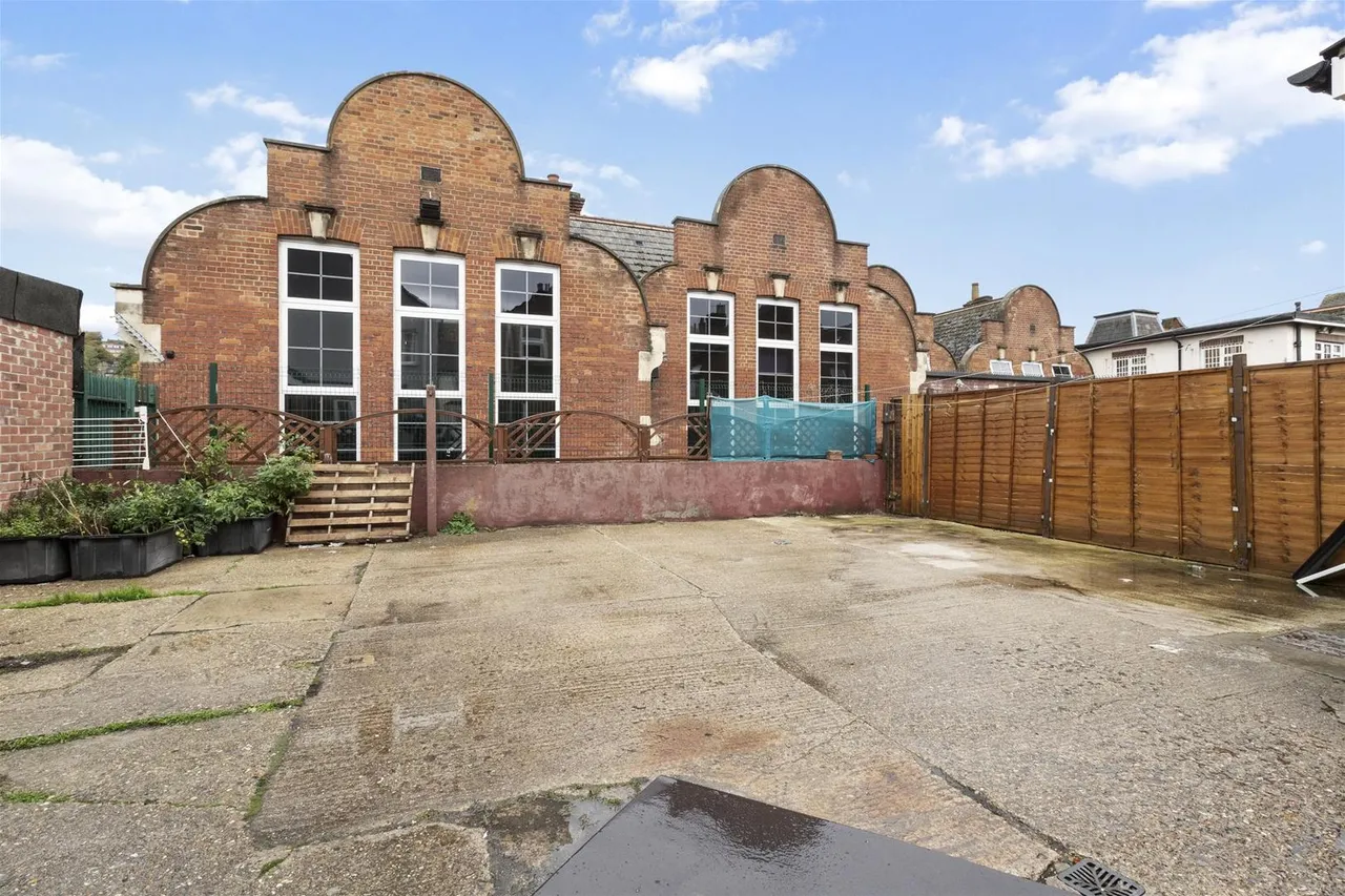 Green Street, High Wycombe, HP11, photo 14