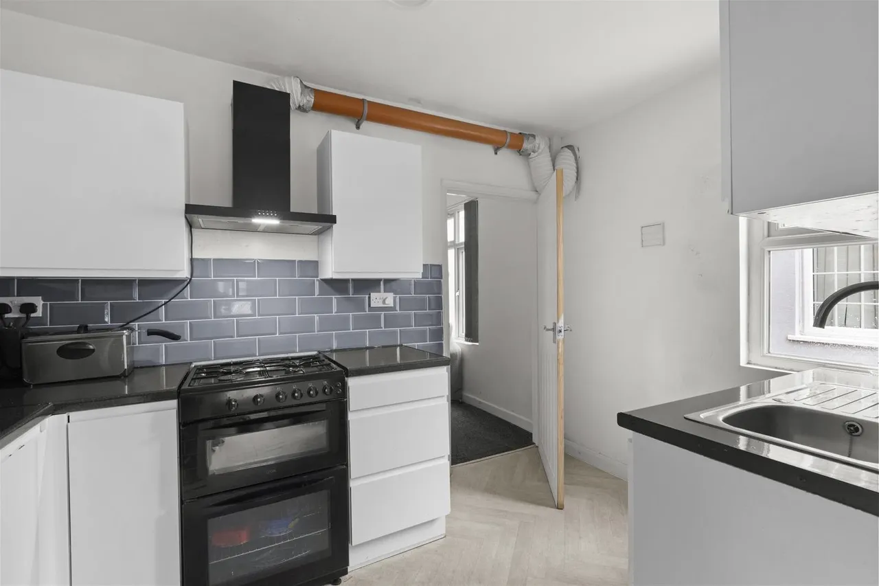 Green Street, High Wycombe, HP11, photo 5