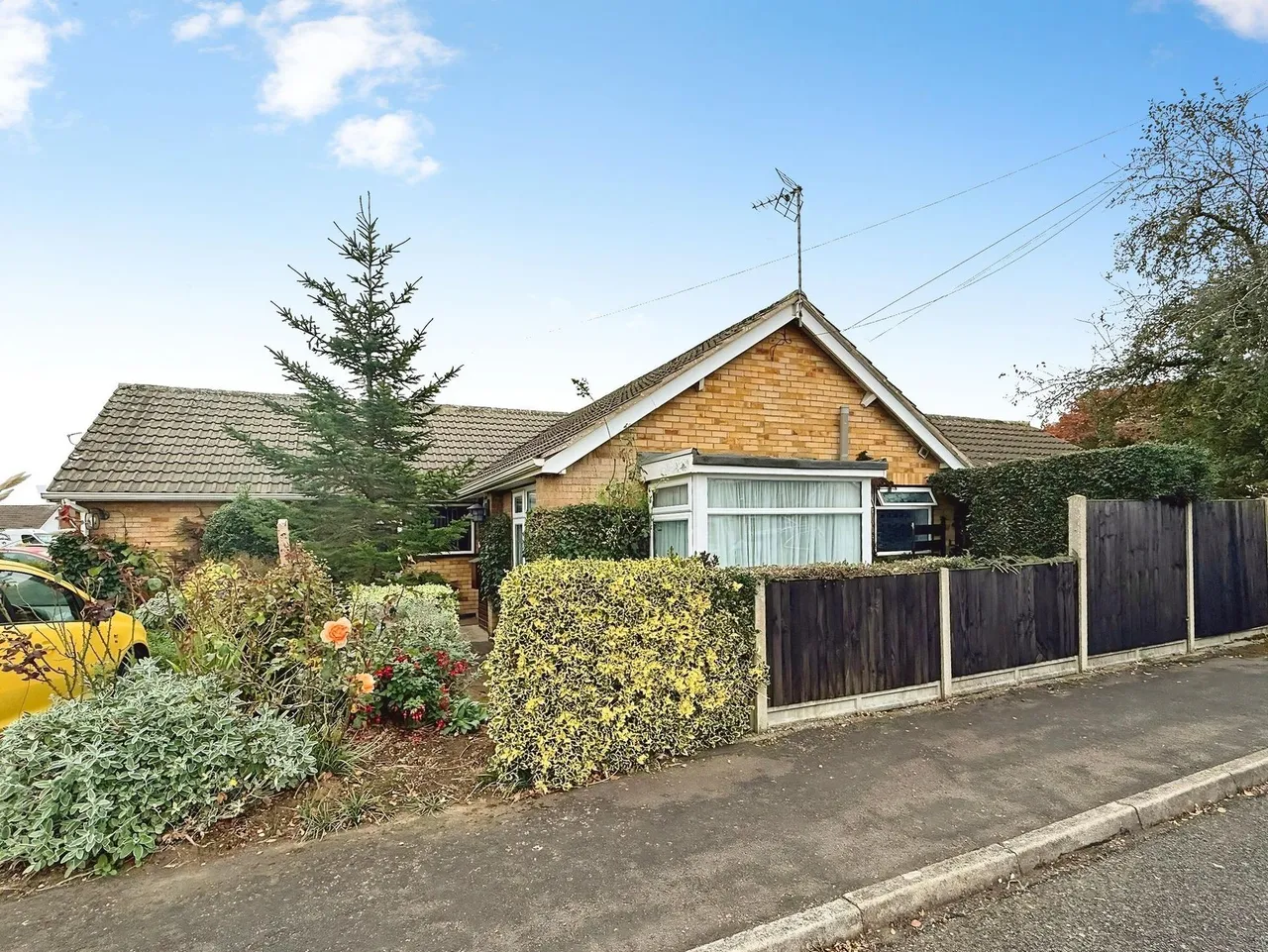 Coombe Place, Oadby, LE2, photo 27