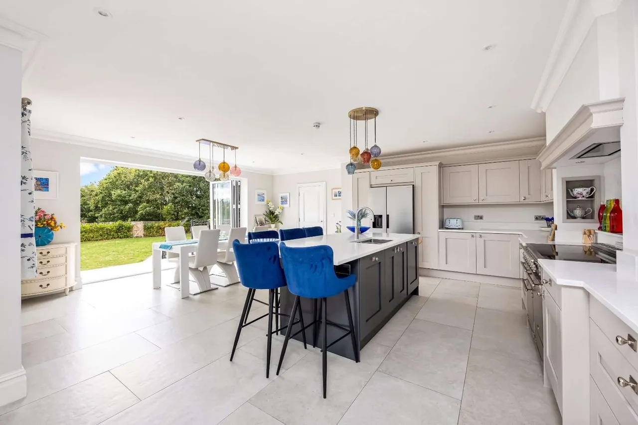 Greenlands Place, Burgess Hill, West Sussex, RH15 0AJ, photo 8
