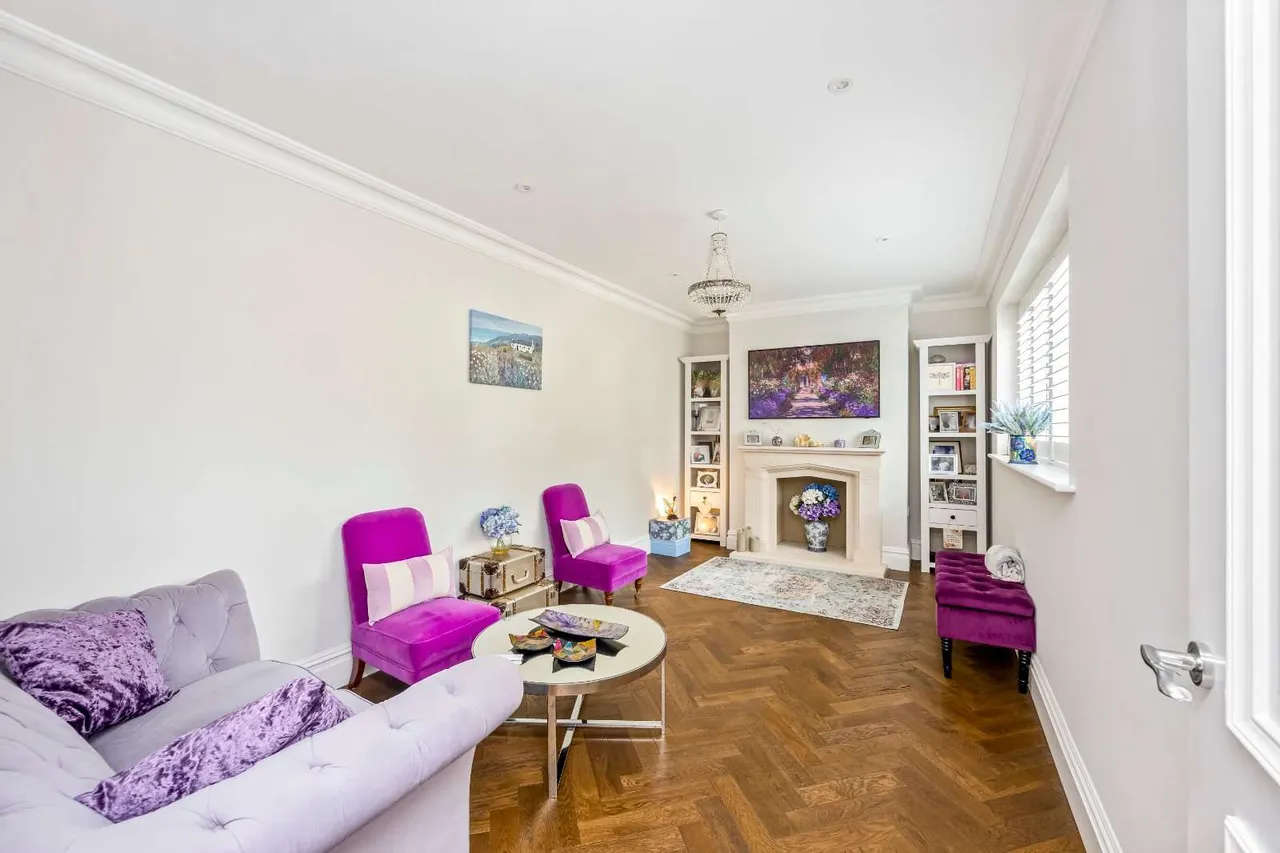 Greenlands Place, Burgess Hill, West Sussex, RH15 0AJ, photo 7