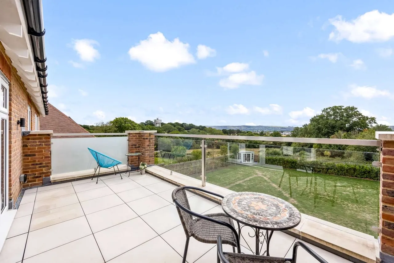 Greenlands Place, Burgess Hill, West Sussex, RH15 0AJ, photo 12