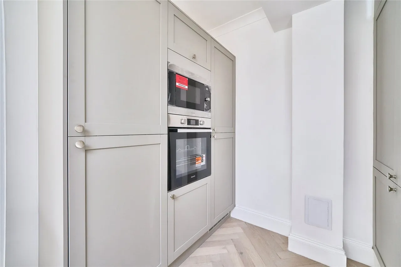 Leasowes Road, London, E10, photo 9