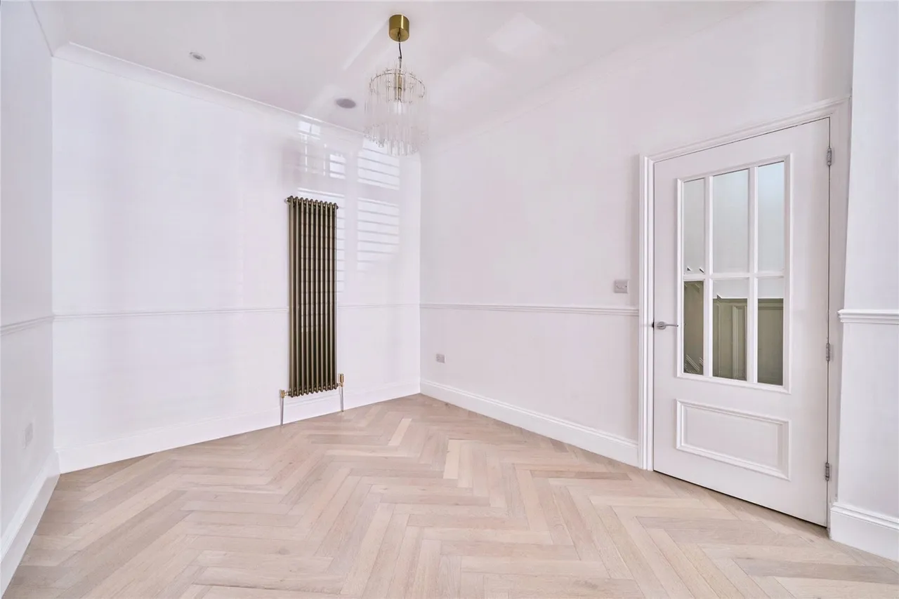 Leasowes Road, London, E10, photo 5