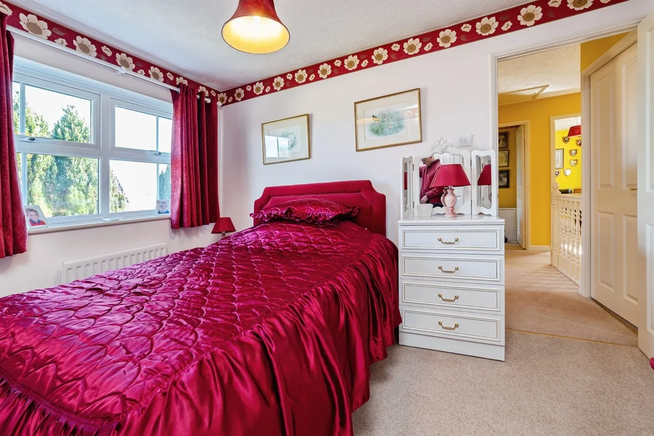 Plumpton Close, Chippenham, photo 12