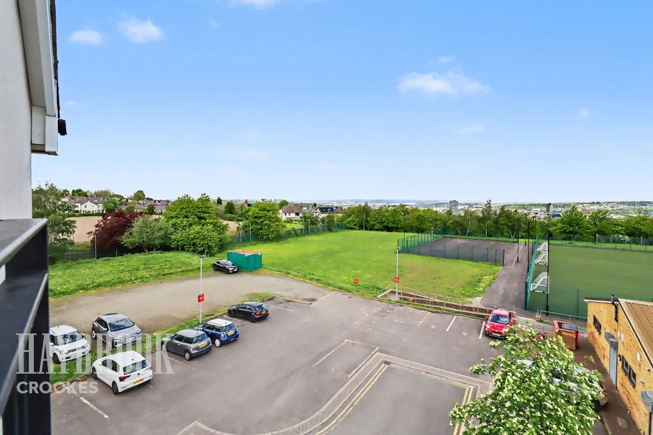 Weston View, Sheffield, photo 10