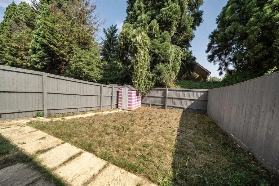 Thompson Road, Arlesey, SG15, photo 10