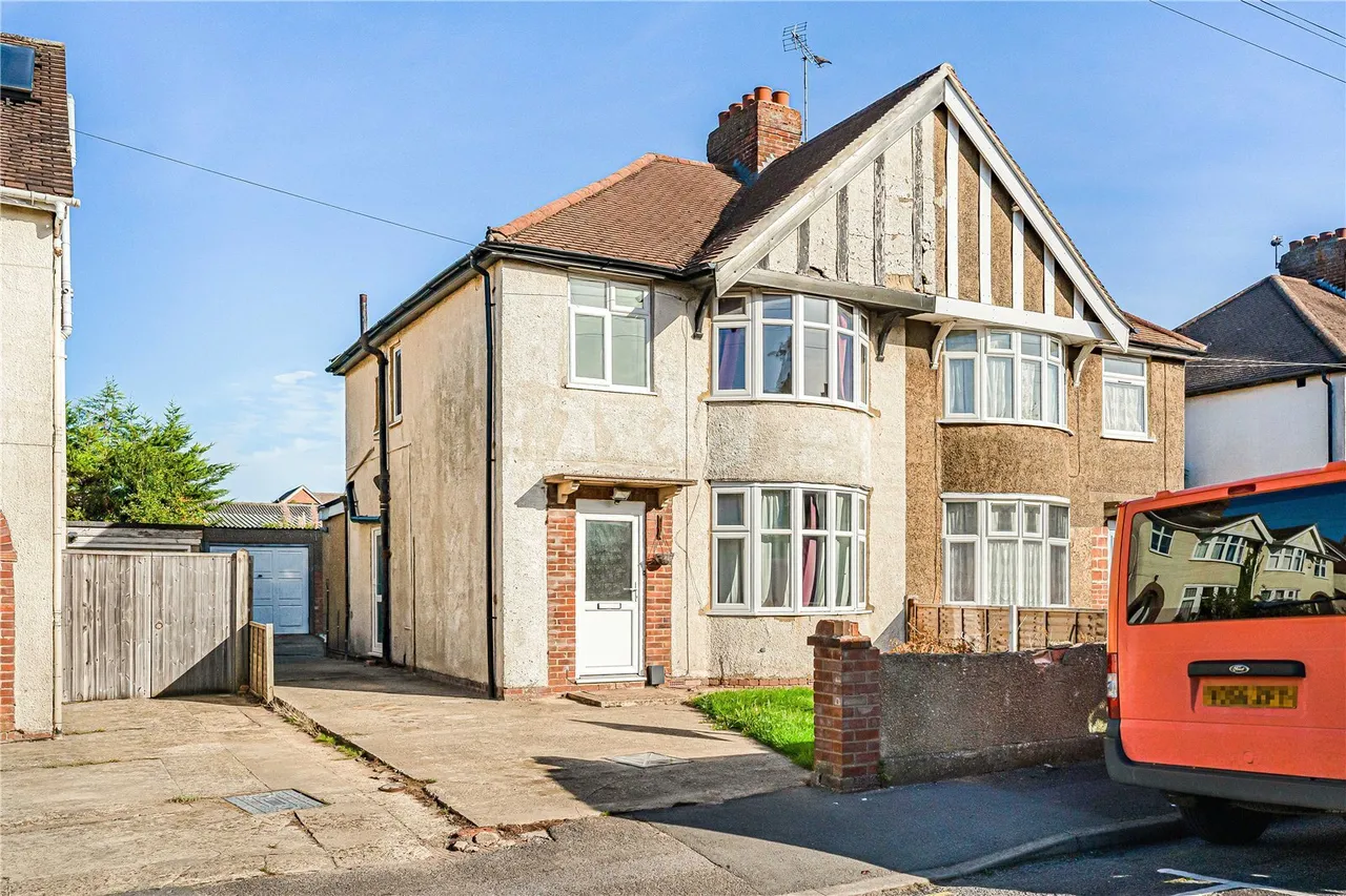 3 bed property for sale, Langley Close, Headington, OX3