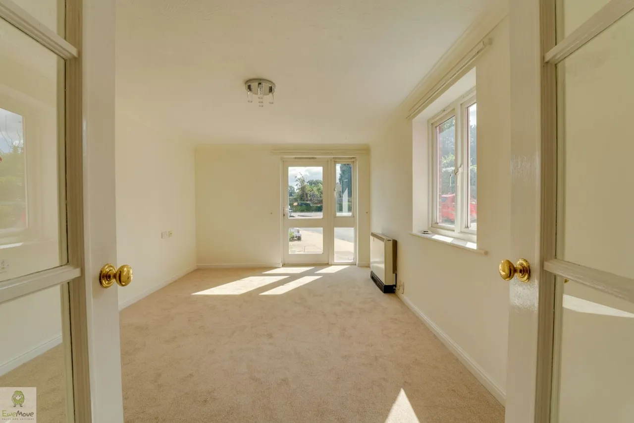 Wolverhampton Road, Stafford, ST17, photo 3