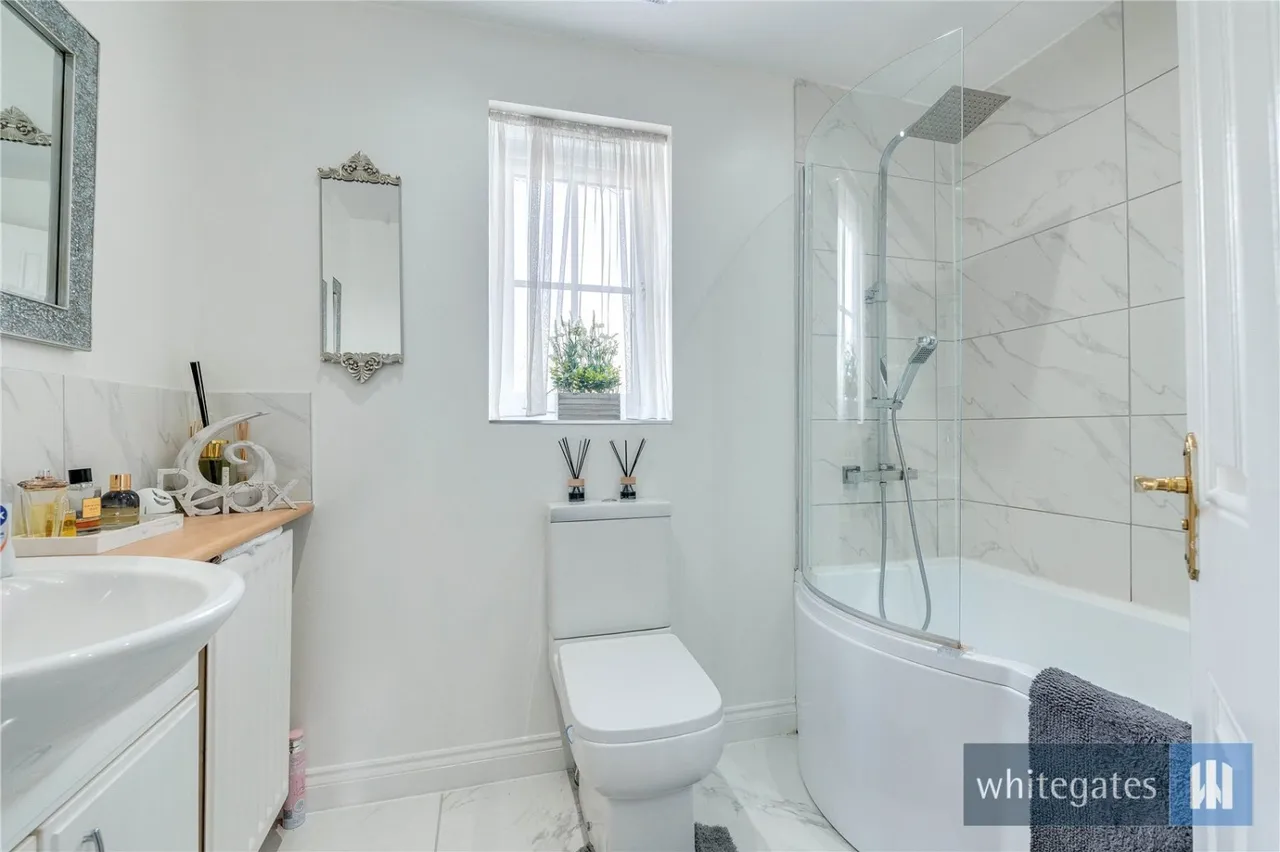 Lightoaks Drive, Halewood, L26, photo 37