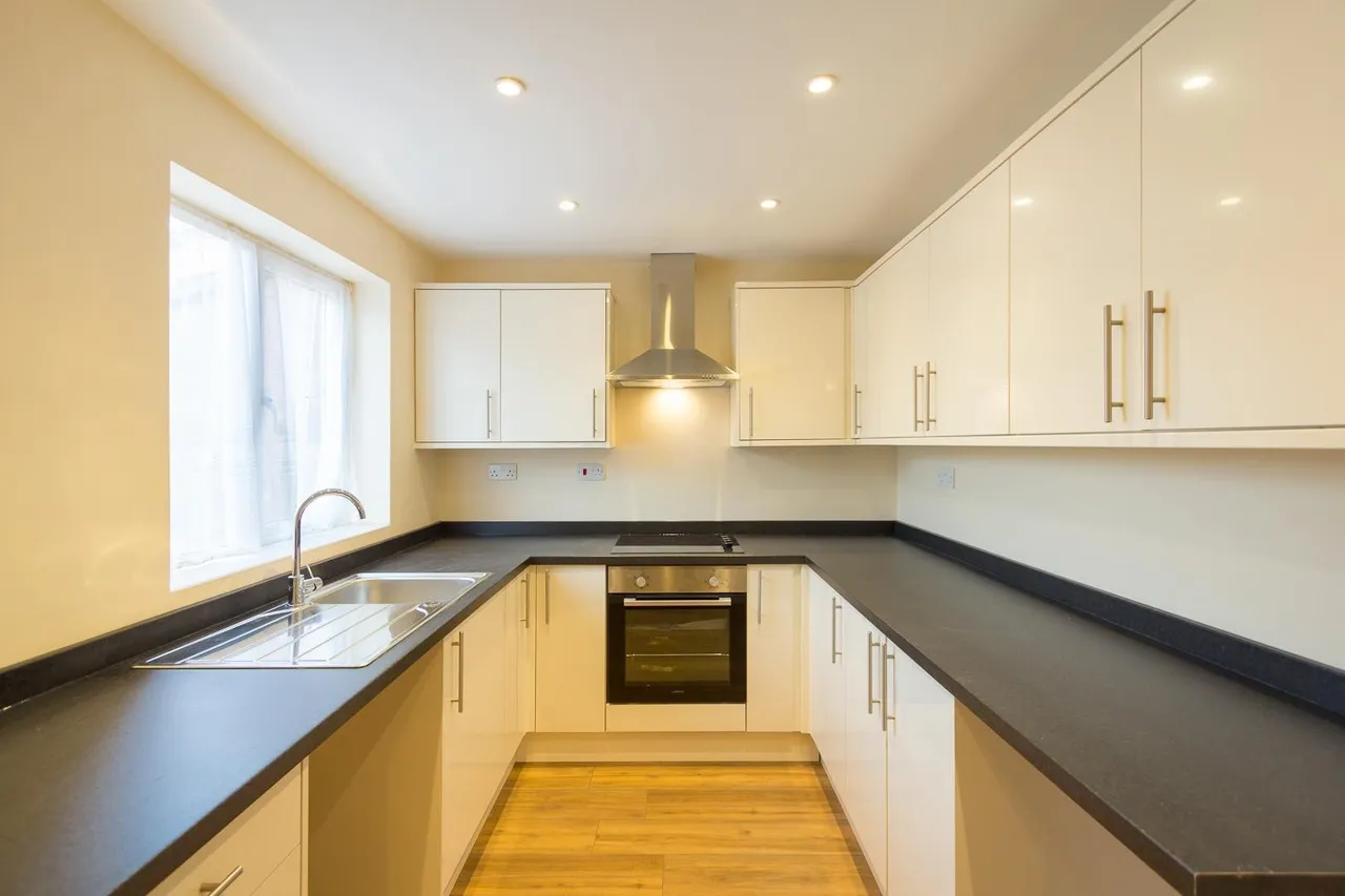 Loxley Close, Redditch, photo 2
