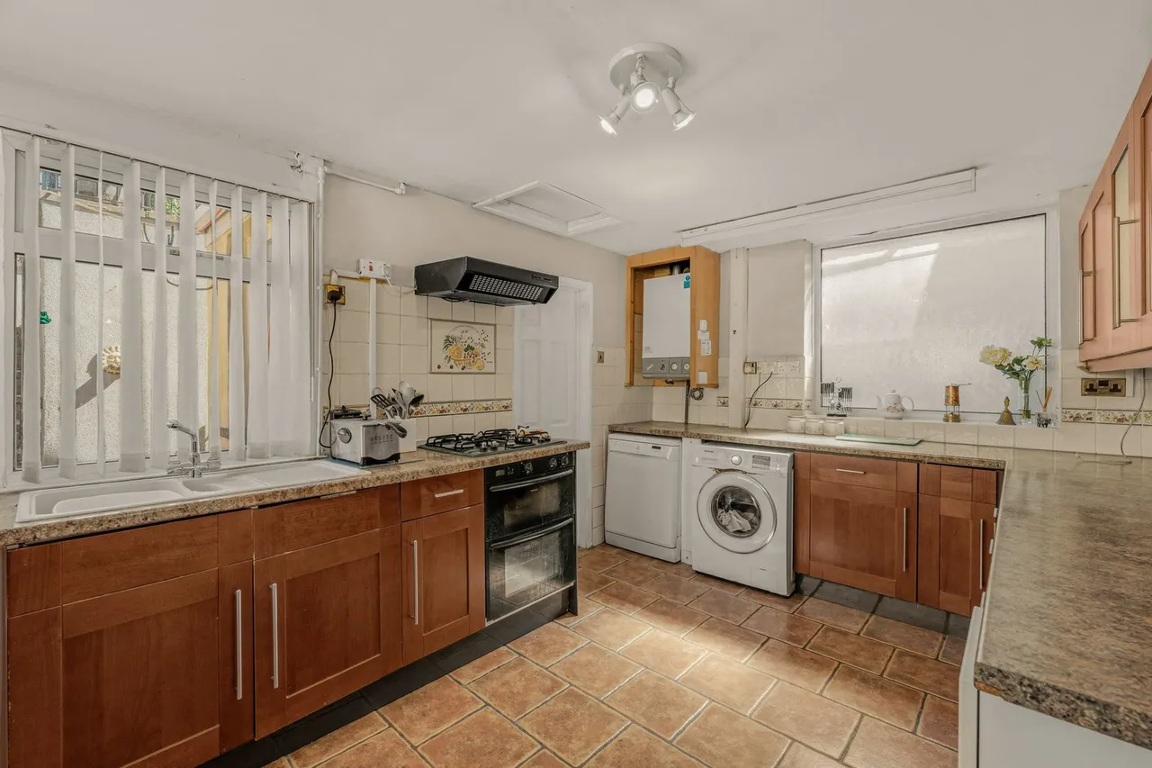 Cwmavon Road , Blaenavon, photo 9