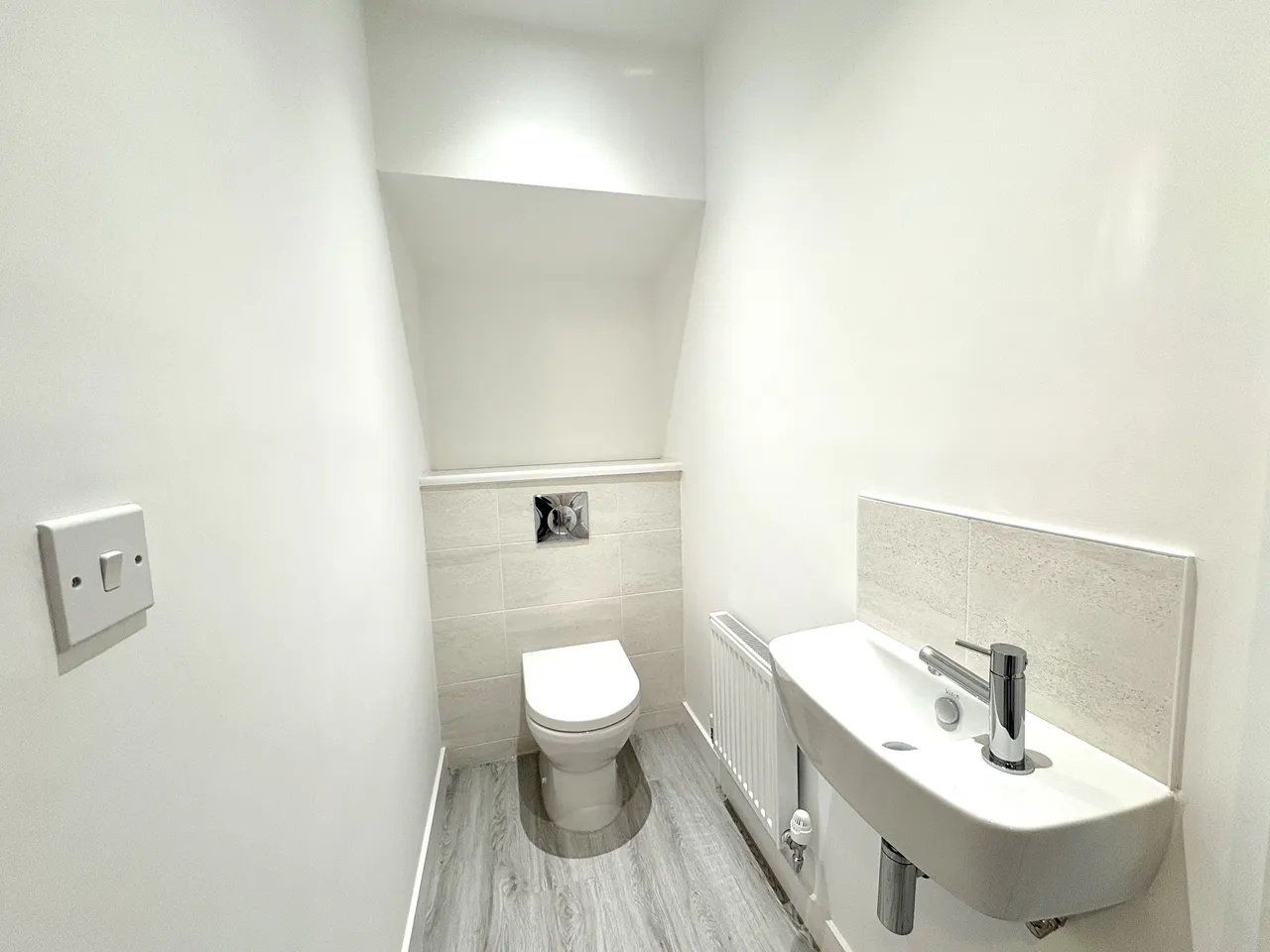 Broady Avenue, CW9, photo 9