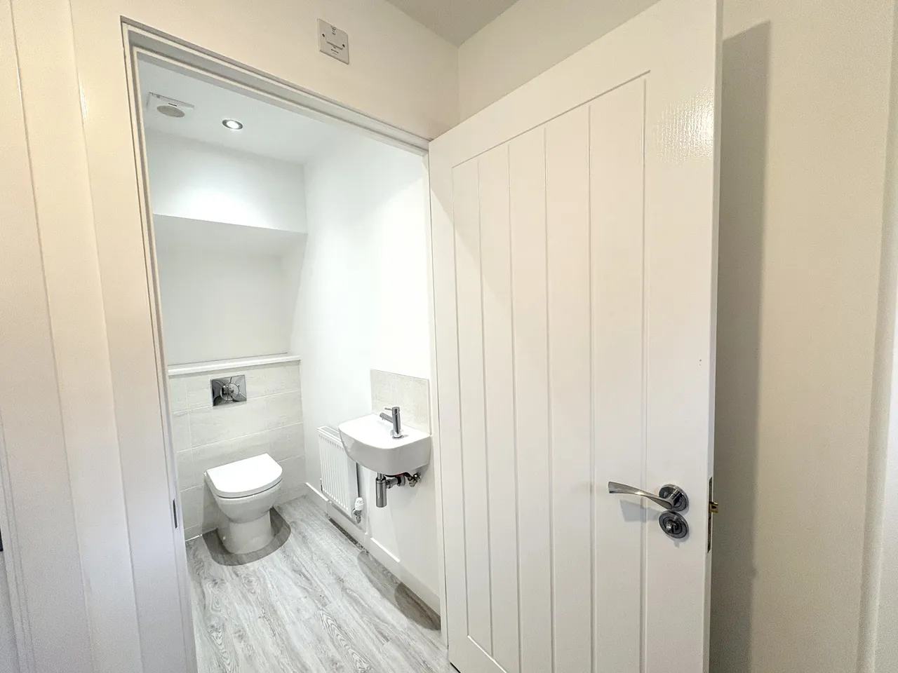 Broady Avenue, CW9, photo 8