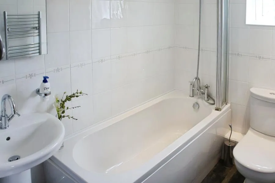 St. Vincent Way, Churchdown, GL3, photo 9