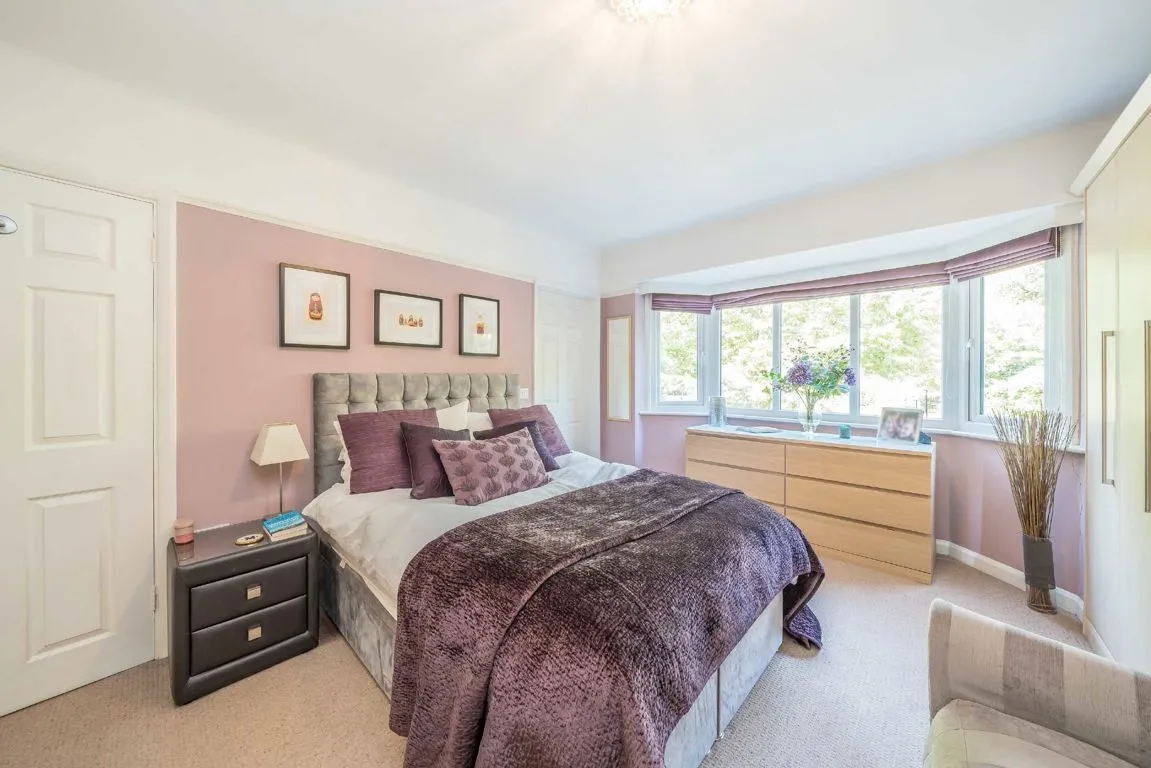 Heathcote Road, TW1, photo 5