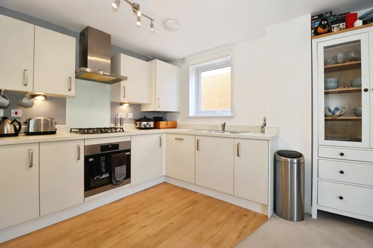 John Caller Crescent, Bristol, Gloucestershire, BS16, photo 6