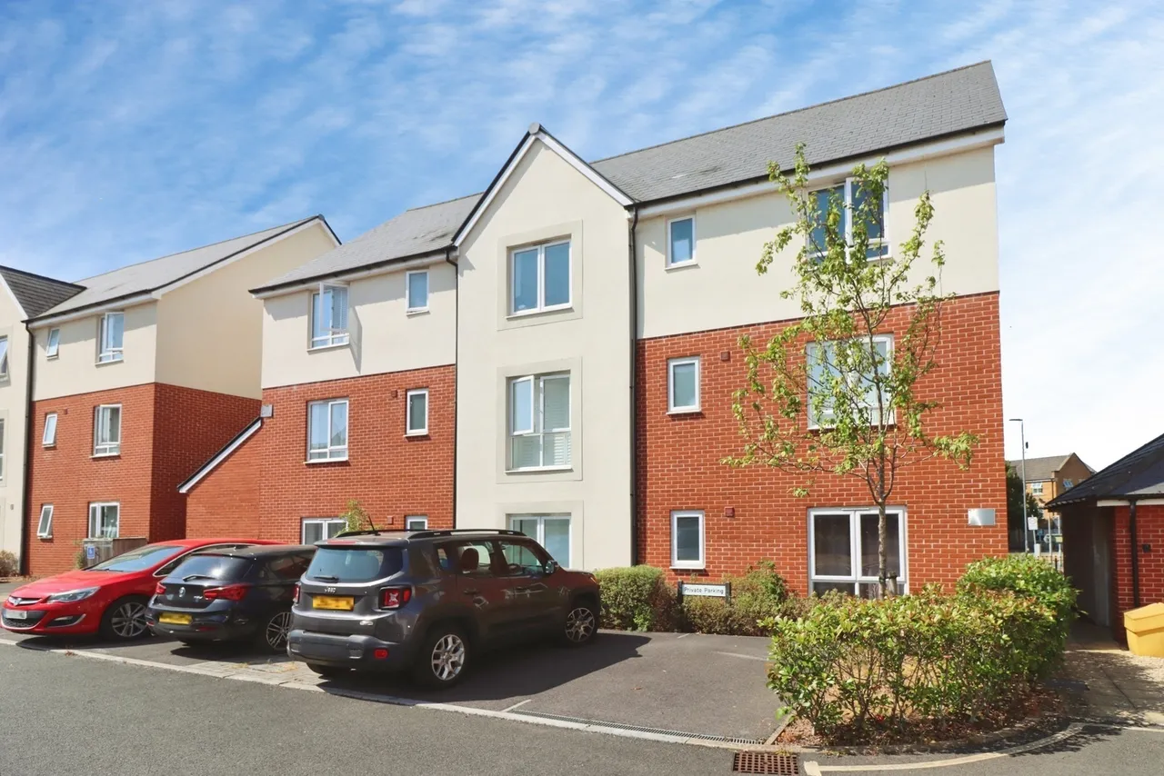 John Caller Crescent, Bristol, Gloucestershire, BS16, photo 13