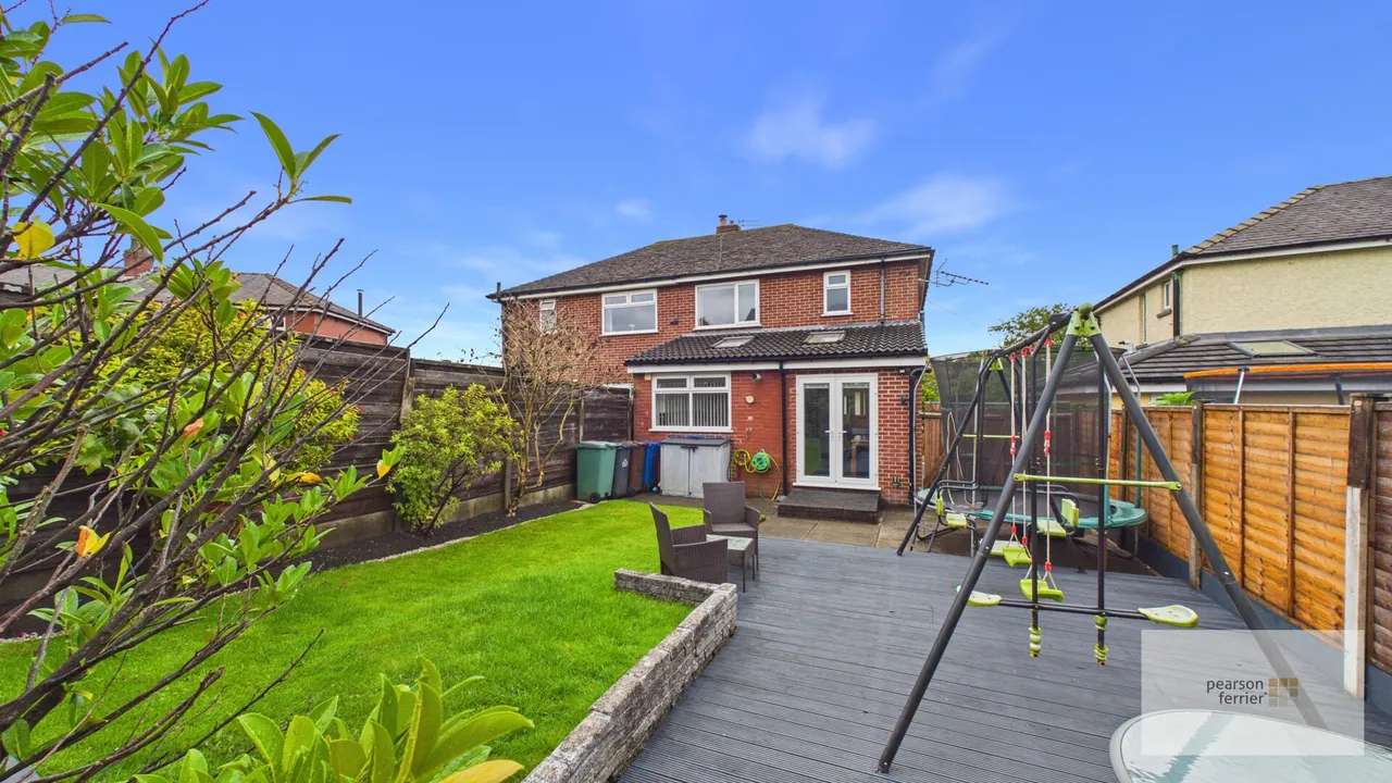 Lancaster Drive, Bury, BL9 6RJ, photo 11