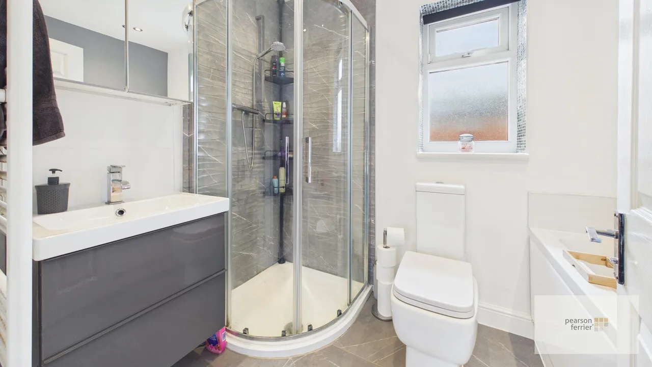 Lancaster Drive, Bury, BL9 6RJ, photo 17