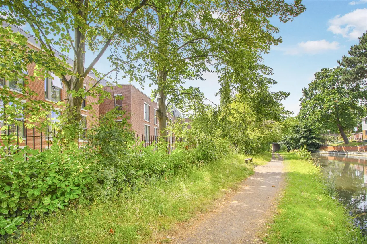 Little Glen Road, Glen Parva, LE2, photo 14