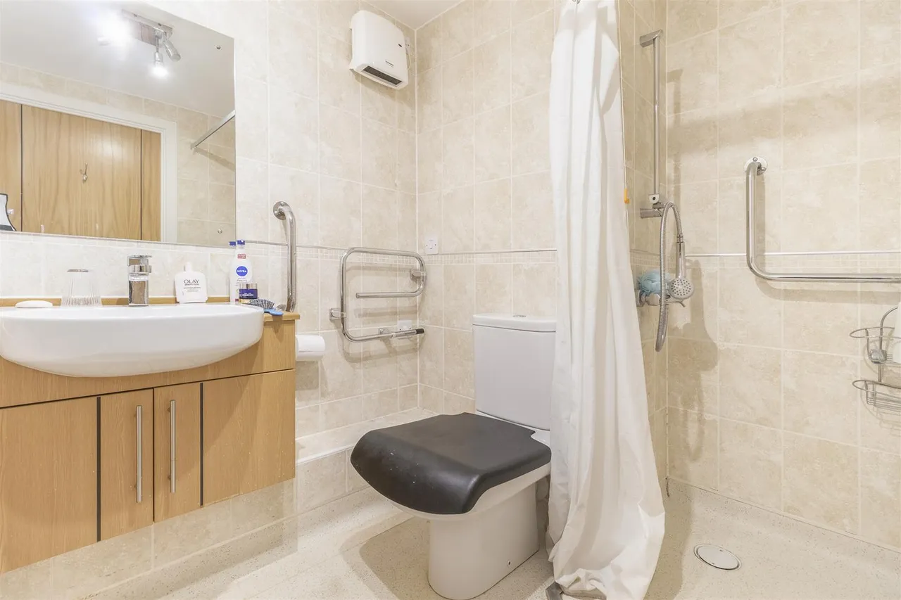 Little Glen Road, Glen Parva, LE2, photo 13