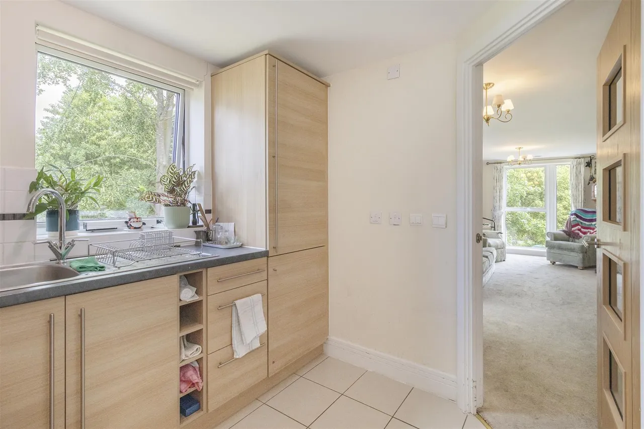 Little Glen Road, Glen Parva, LE2, photo 8