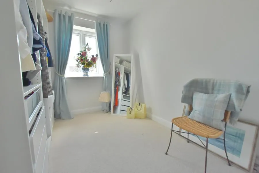 Cannings Close, Broughton Gifford, SN12, photo 6