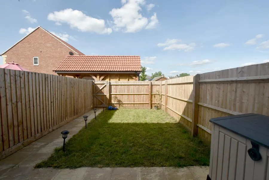 Cannings Close, Broughton Gifford, SN12, photo 8