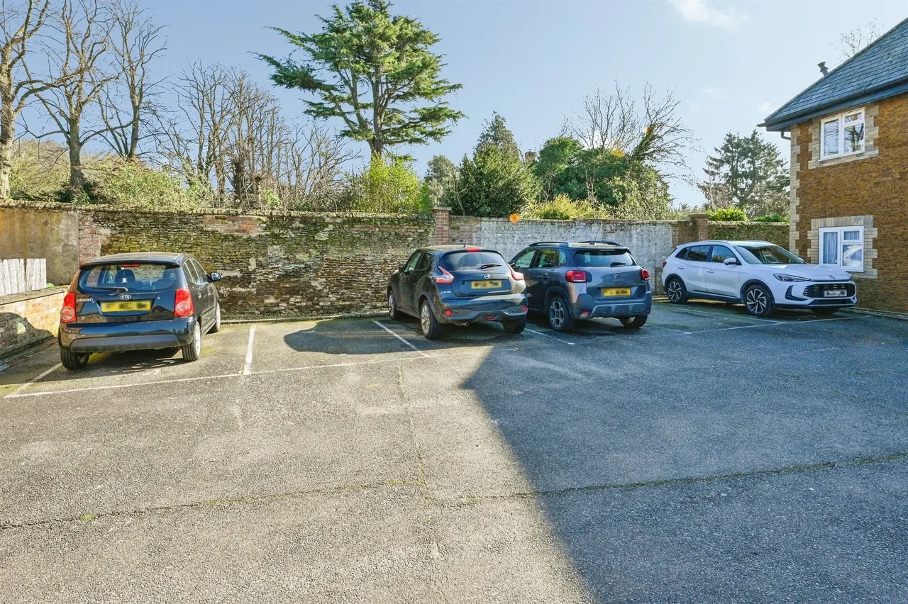 Church Road, Downham Market, photo 9