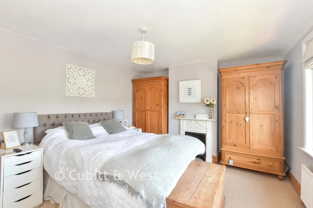 Frant Field, Edenbridge, TN8, photo 6