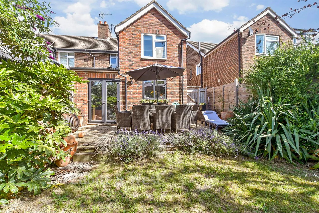 Frant Field, Edenbridge, TN8, photo 12