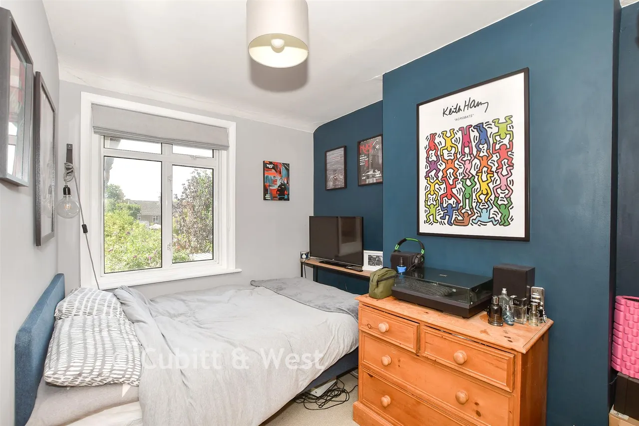 Frant Field, Edenbridge, TN8, photo 8