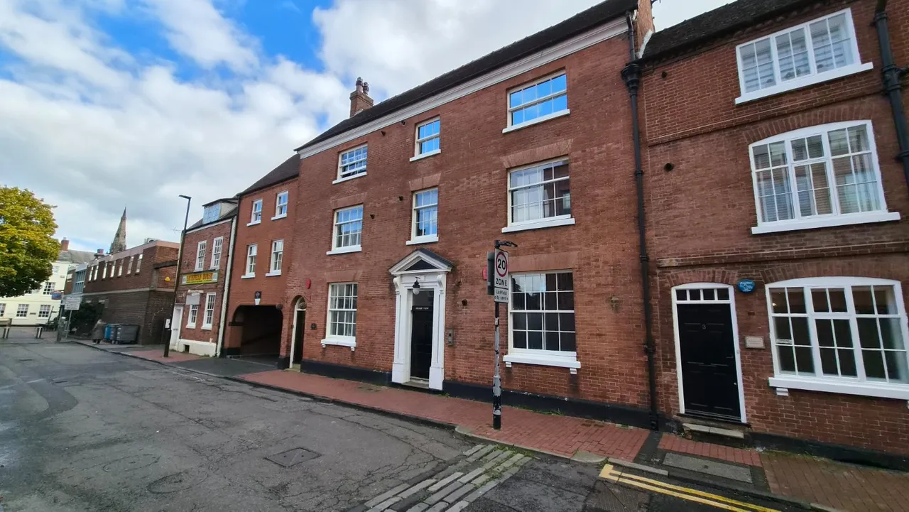 1 bed flat to rent, Sandford Street, Lichfield, WS13