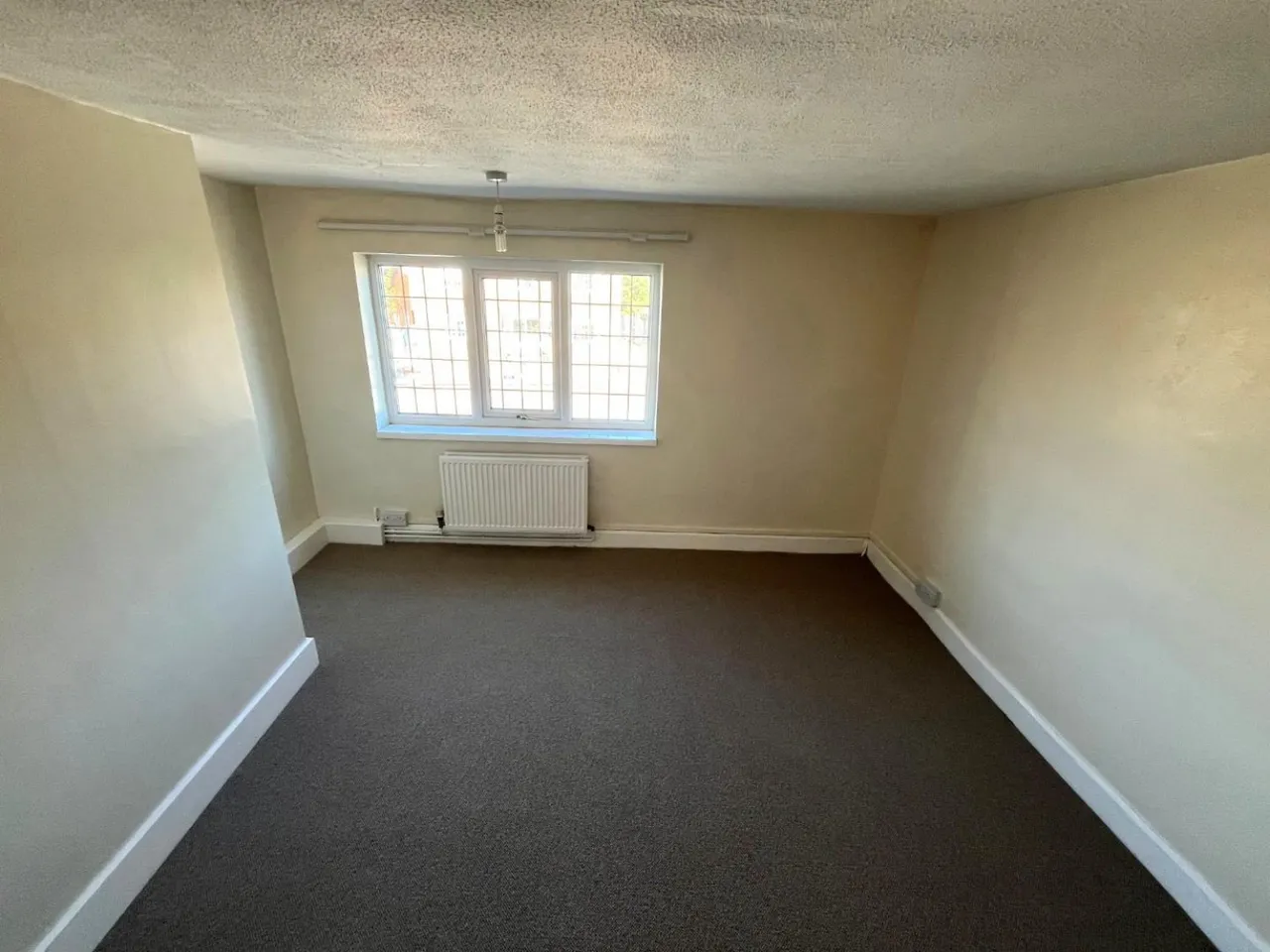 Wroot Road, Finningley, DN9, photo 7