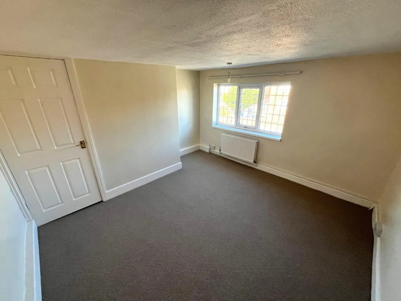 Wroot Road, Finningley, DN9, photo 6