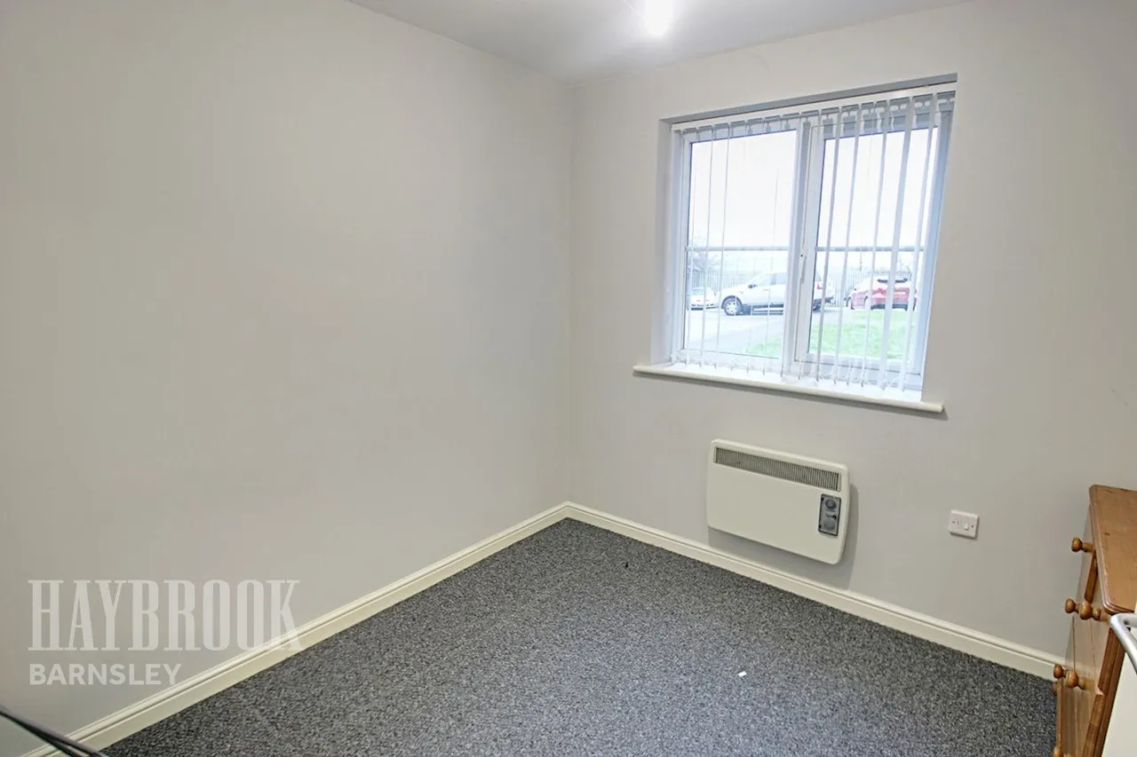 Carlton Court, Carlton, photo 6