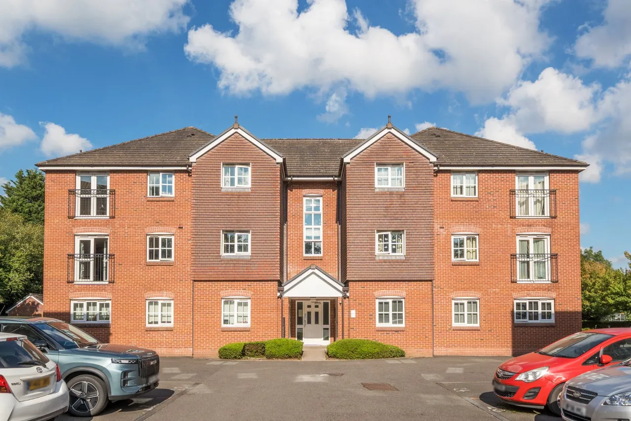 1 bed flat for sale, Hendeley Court, Burton-on-Trent, DE14