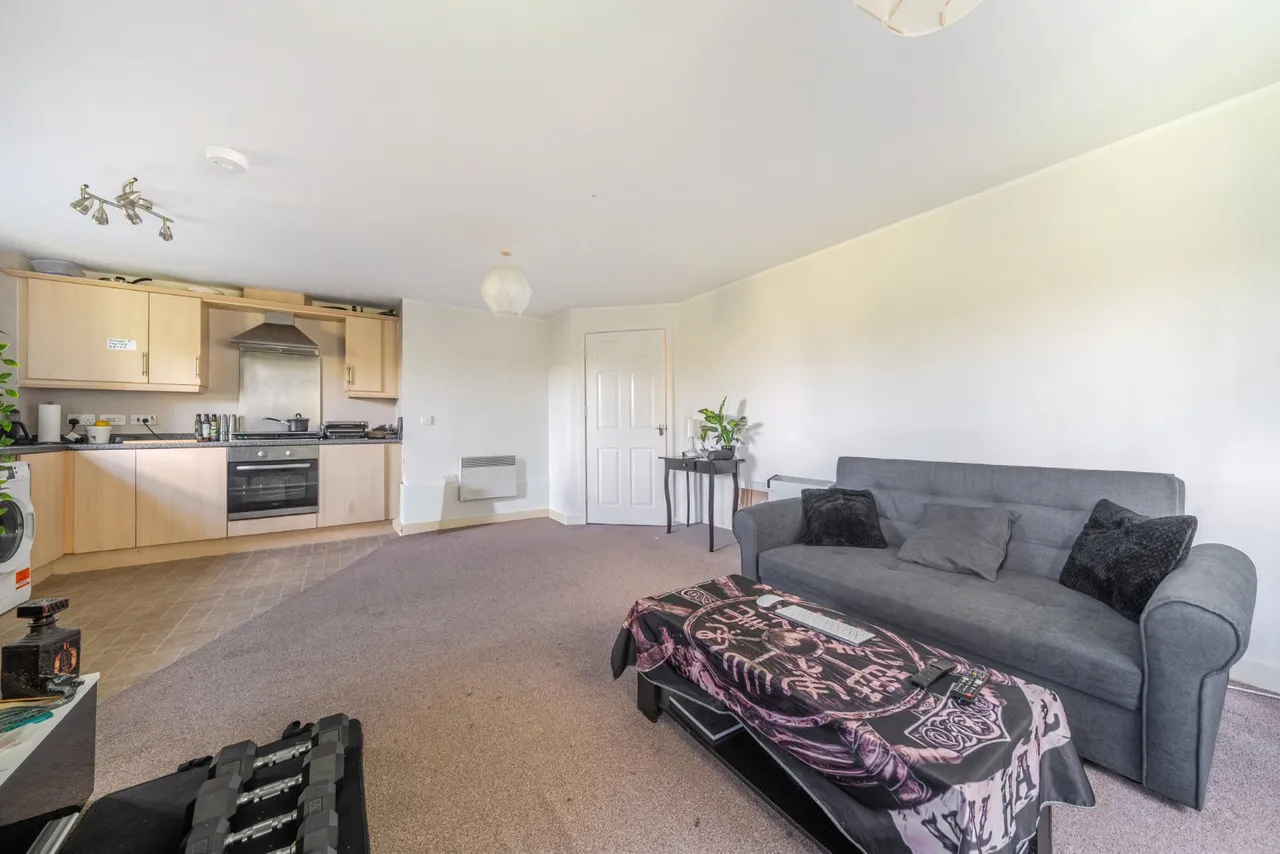 Hendeley Court, Burton-on-Trent, DE14, photo 4