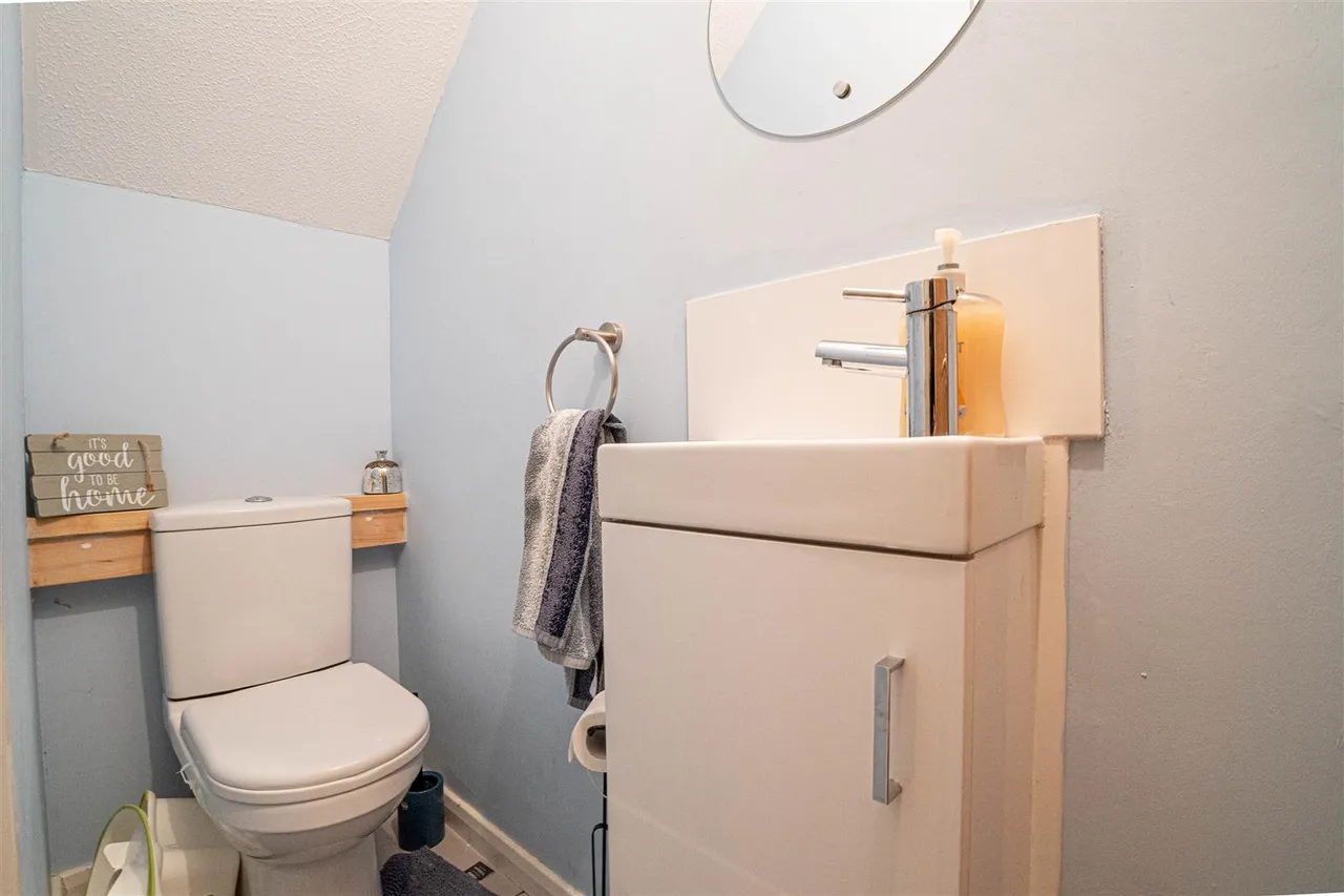 Fairlight Road, Hastings, photo 28