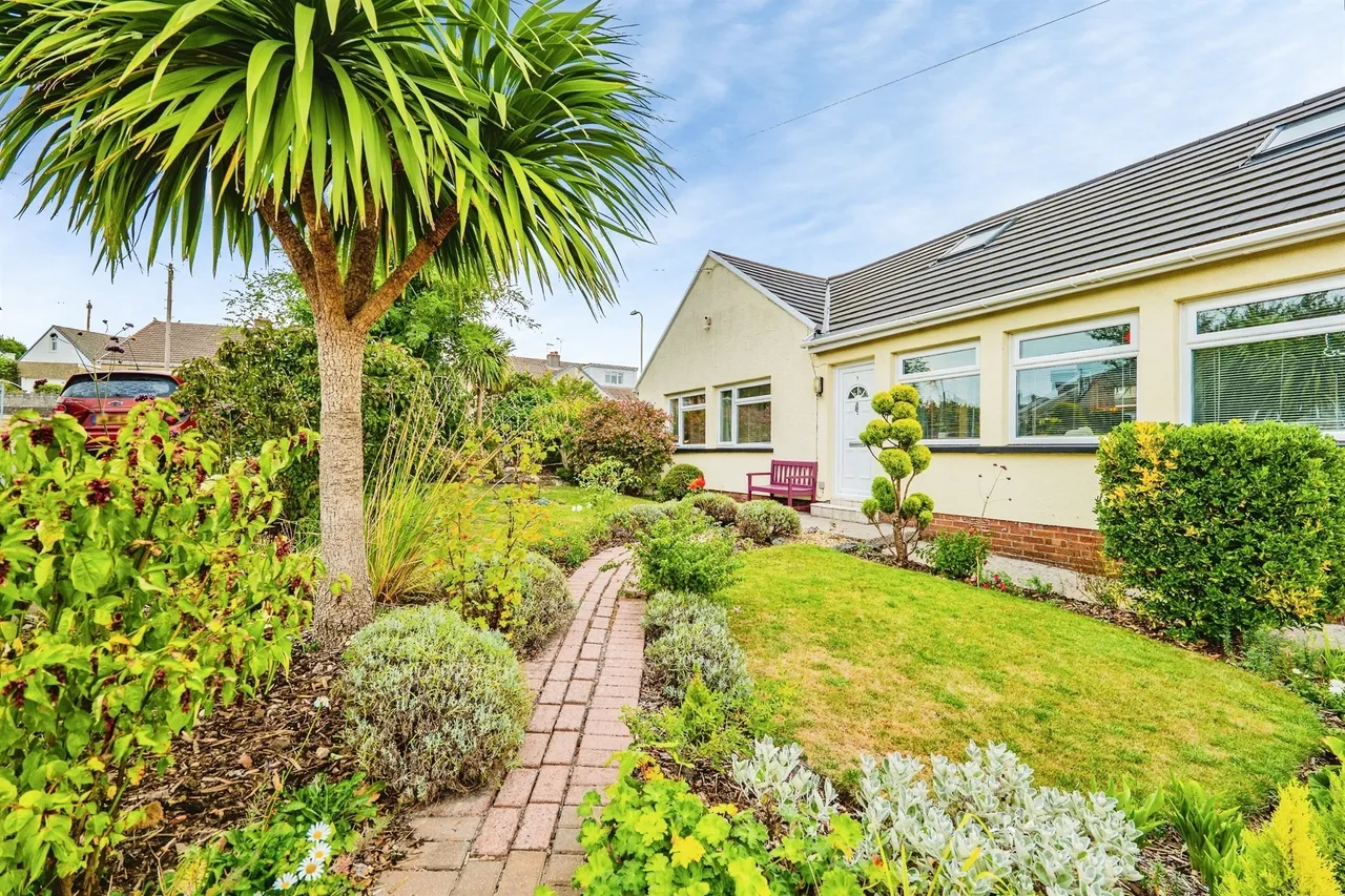 Milton Drive, Bridgend, CF31, photo 2