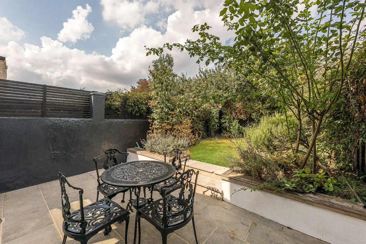 Purves Road, London, NW10, photo 14