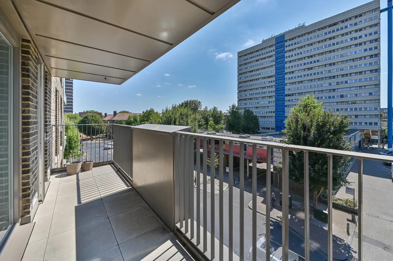 15 Cavendish Apartments, 16a Camberwell Road, London, photo 4