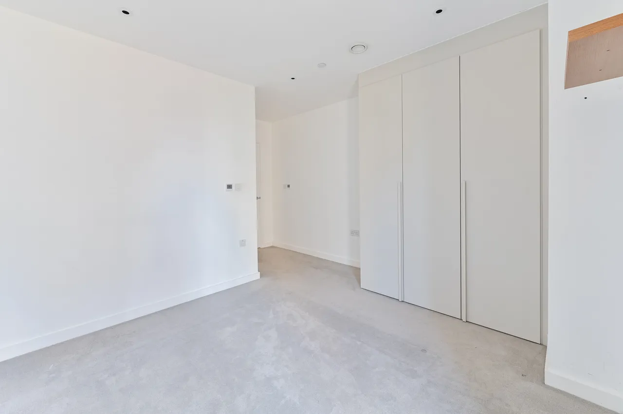 15 Cavendish Apartments, 16a Camberwell Road, London, photo 7