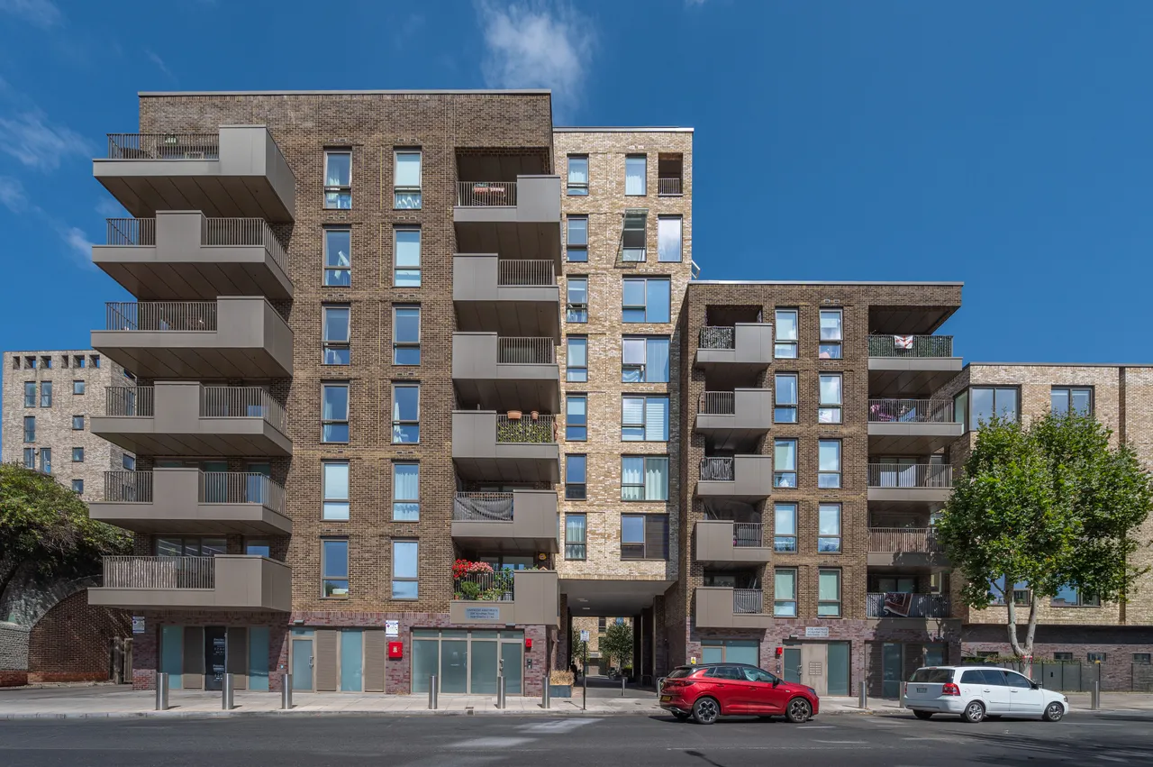 2 bed flat for sale — 15 Cavendish Apartments, 16a Camberwell Road, London